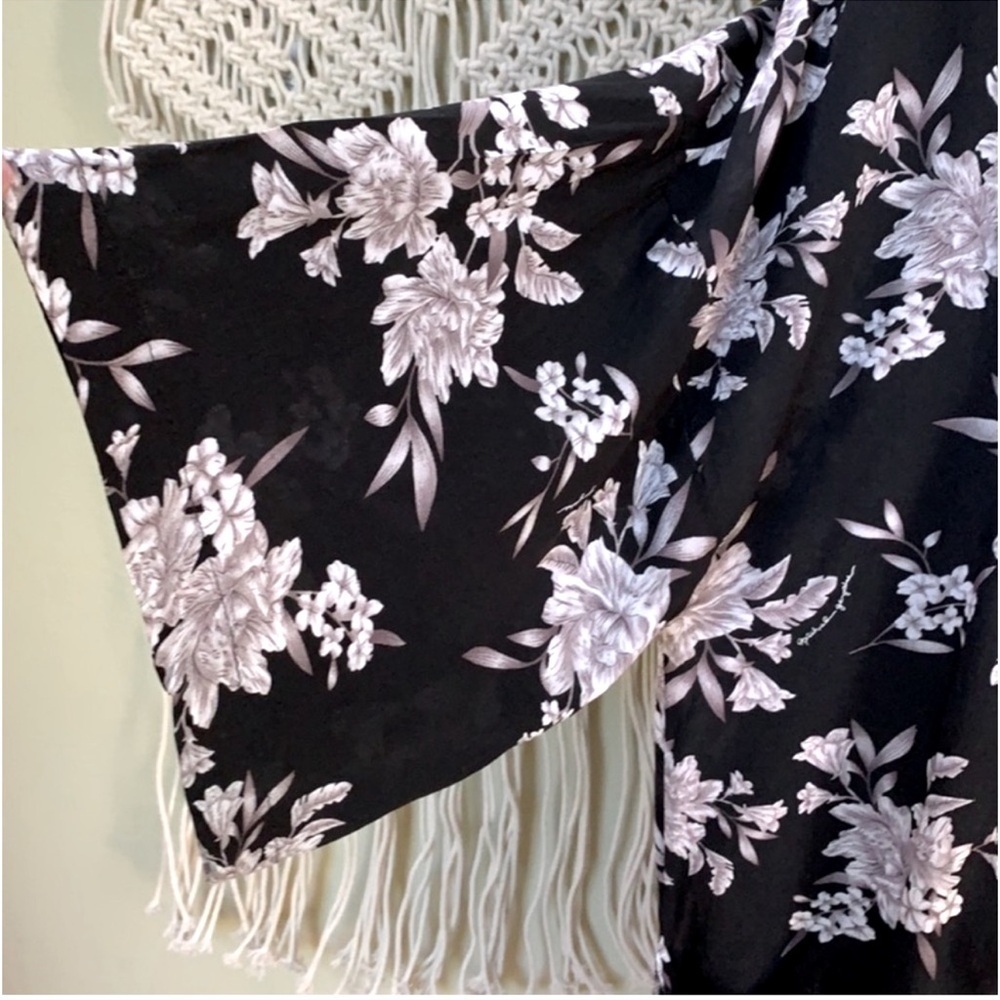 Spiritual gangster brand floral kimono robe coverup - Picture 5 of 9
